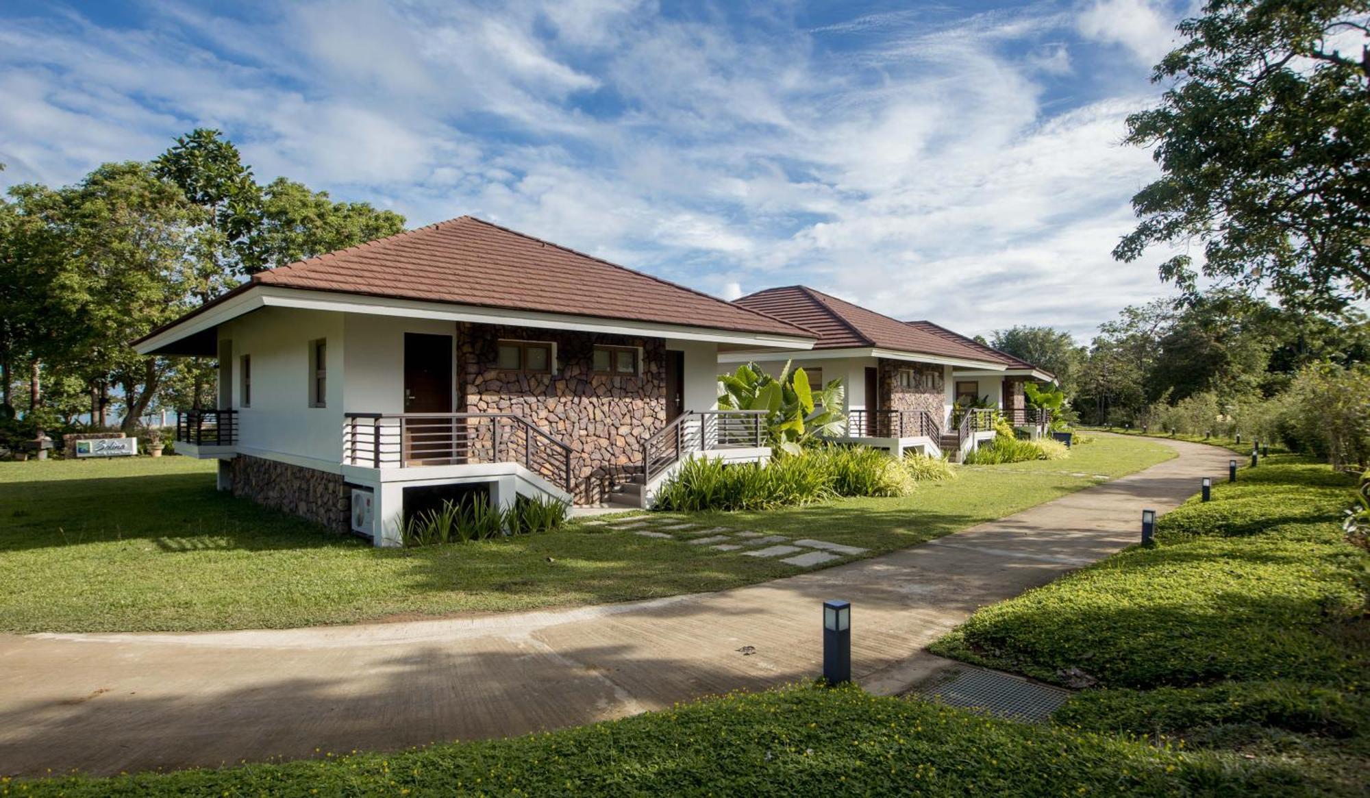 Solina Beach & Nature Resort Carles Exterior foto